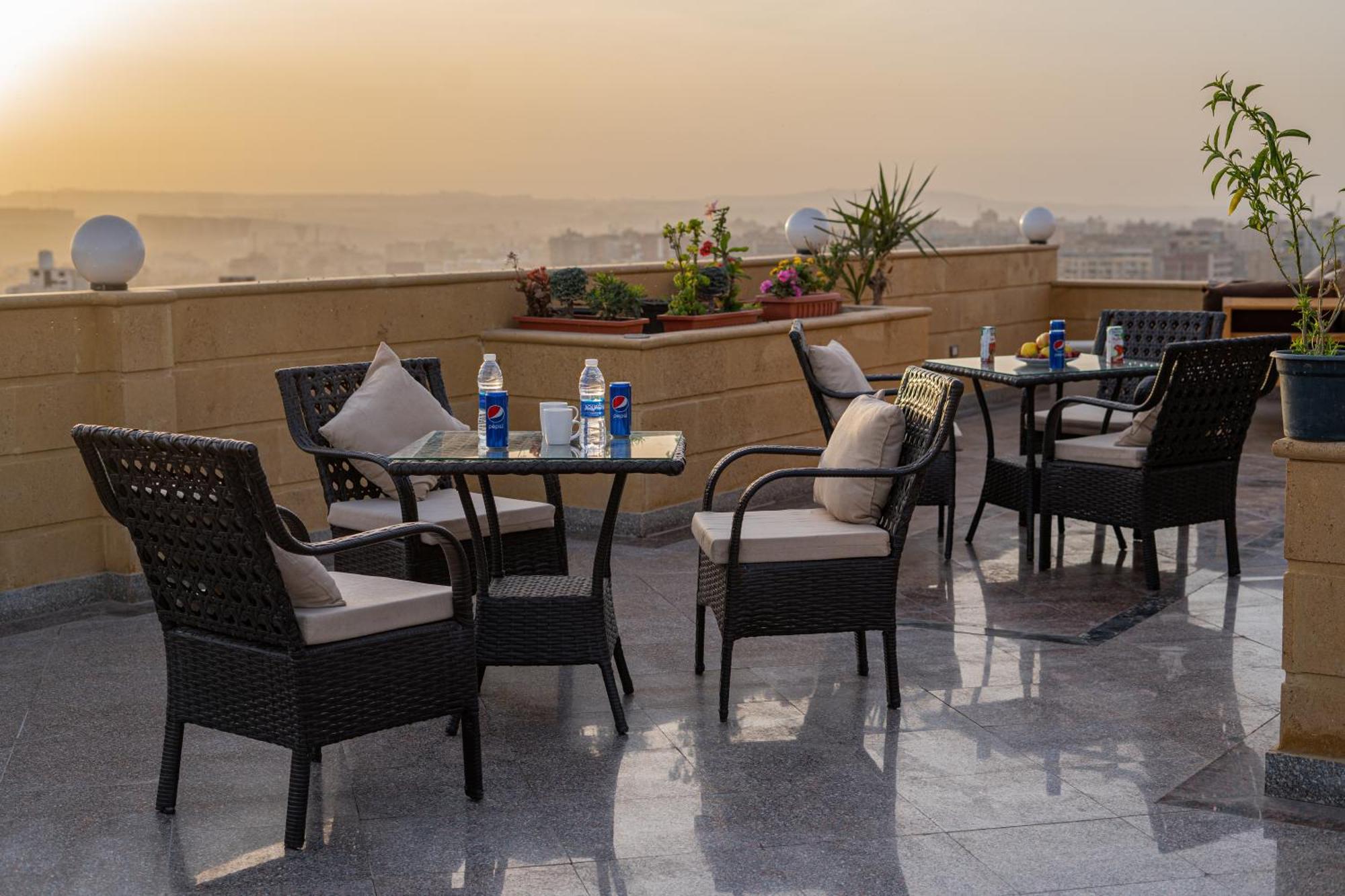 Gardenia Pyramids View Inn Nazlet el-Sîsi Εξωτερικό φωτογραφία